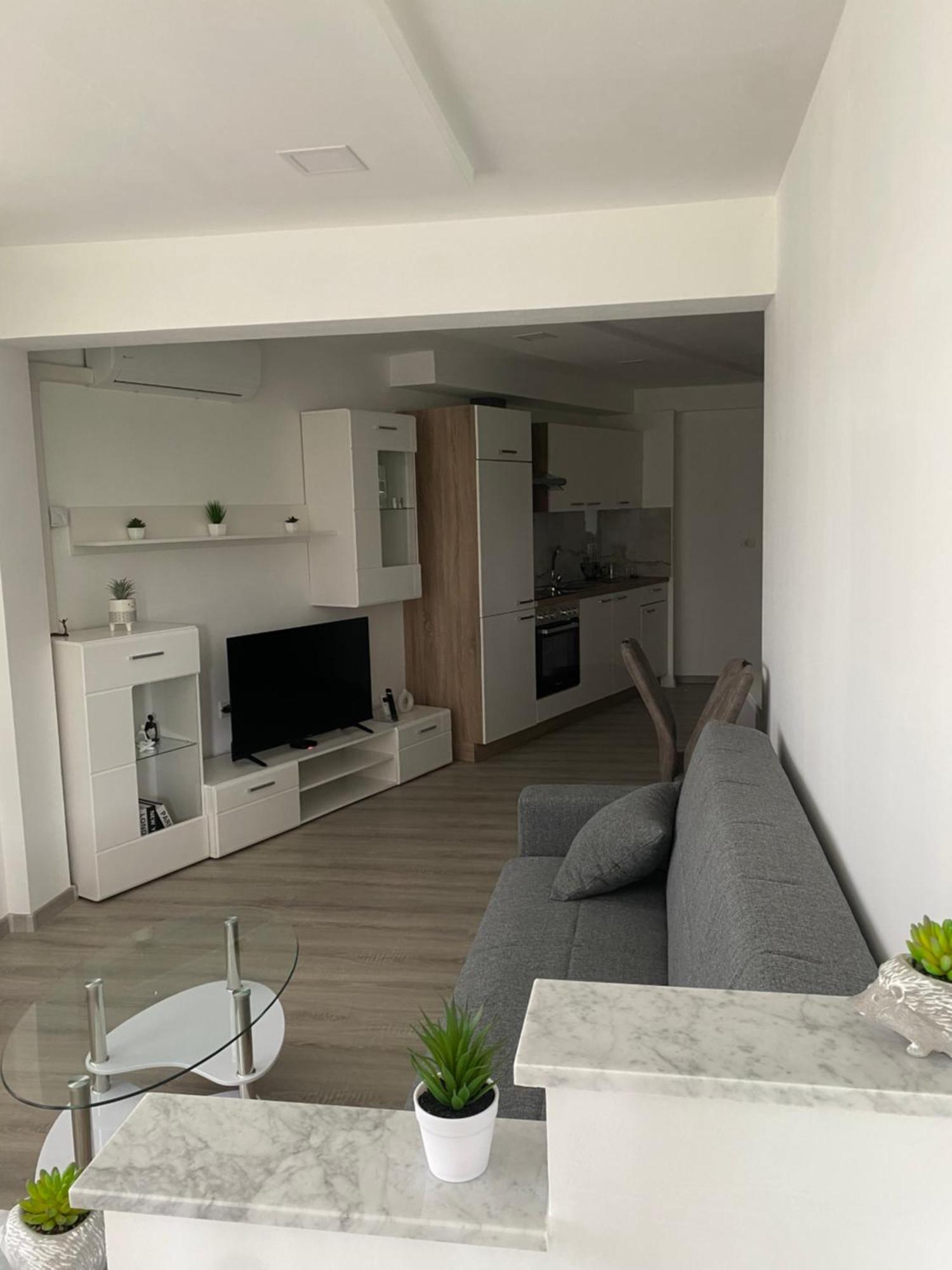 Apartma La Vita كوبر المظهر الخارجي الصورة